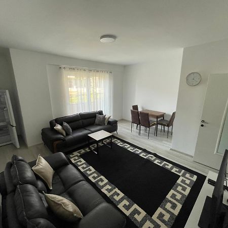 Plis Apartments 'Prishtina' Пристина Екстериор снимка